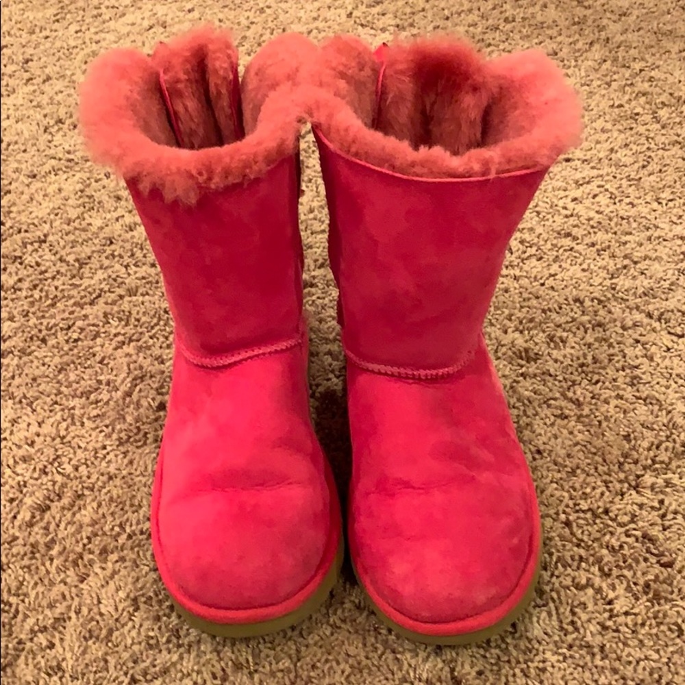 Hot pink bailey bow uggs